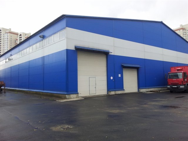 Аренда отапливаемого склада 1367 кв.м. вблизи метро Ладожская и КАД, наличие офисов