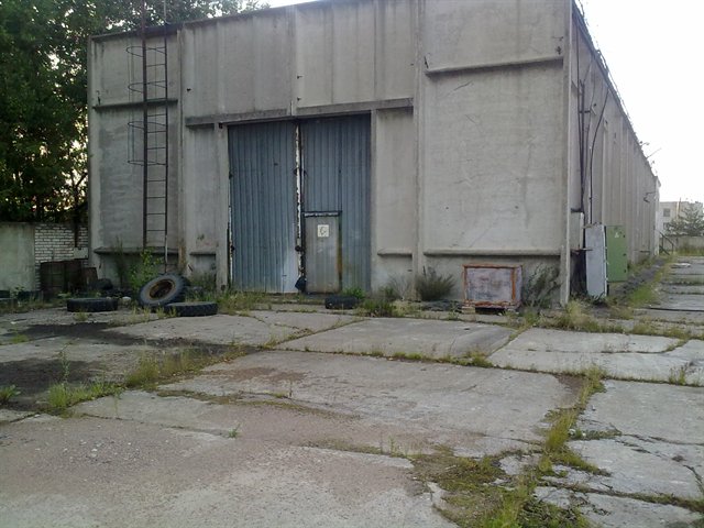 Аренда бетонного ангара 470 кв.м. под склад или производство.